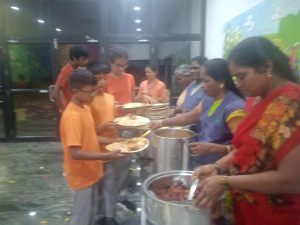 Serving food to students-Best IB Schools in Tamilnadu